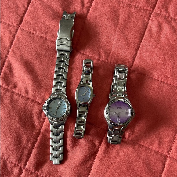 Fossil Jewelry - Fossil watch lot
